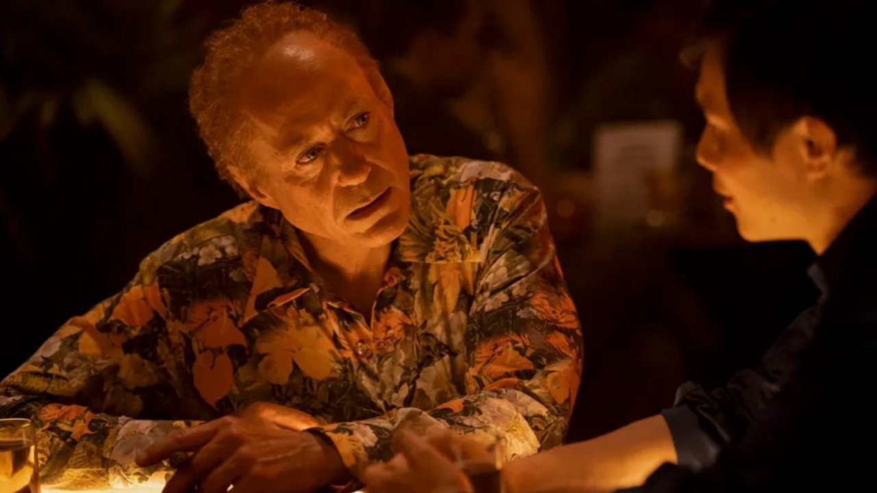 Il Simpatizzante: Robert Downey Jr. mattatore del trailer italiano della serie in arrivo su Sky il 20 maggio