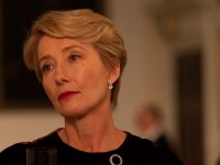 Down Cemetery Road: Emma Thompson e Ruth Wilson star delle serie thriller di Apple TV+