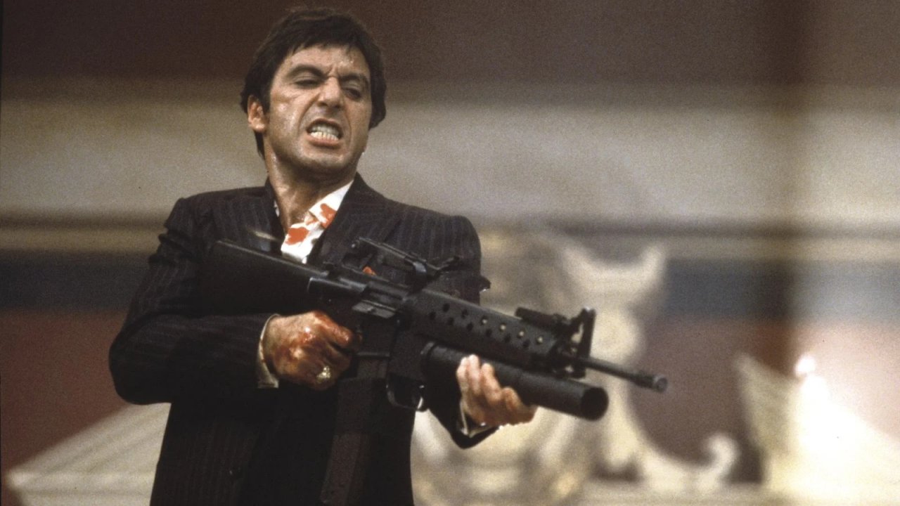 Amazon: aperti i preorder delle Vault Edition 4K UHD + Blu-ray di Scarface, Lo squalo e Apollo 13