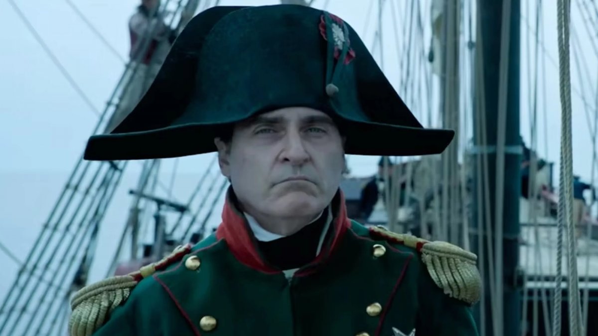 Brian Cox critica Joaquin Phoenix nel film Napoleon: "L