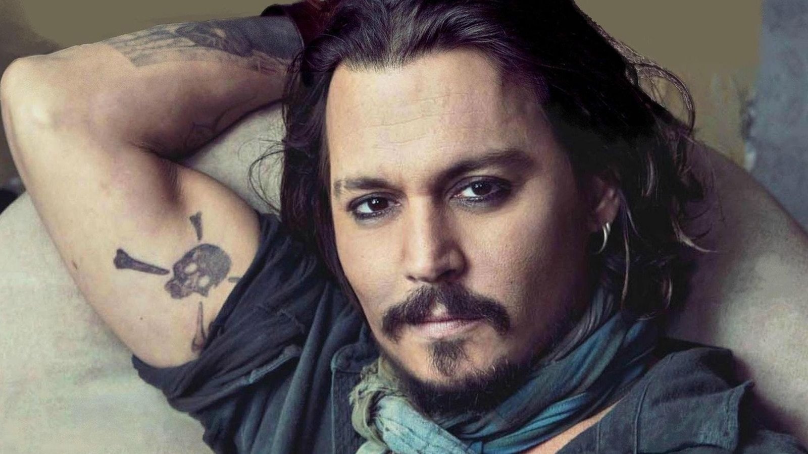 Johnny Depp contro i film degli studios: 'La gente non ne può più della spazzatura'