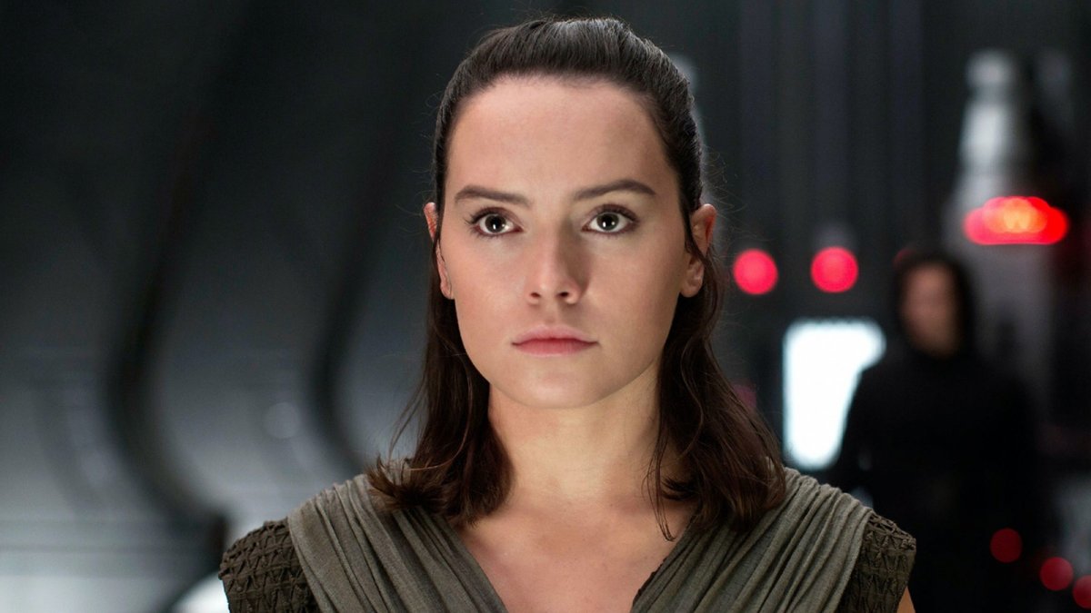 Star Wars, Daisy Ridley parla del ritorno di Rey e ammette: "Sarà strano essere di nuovo sul set"
