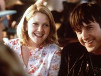 Mai stata baciata, Drew Barrymore: 'I produttori mi hanno costretta a sembrare più attraente'