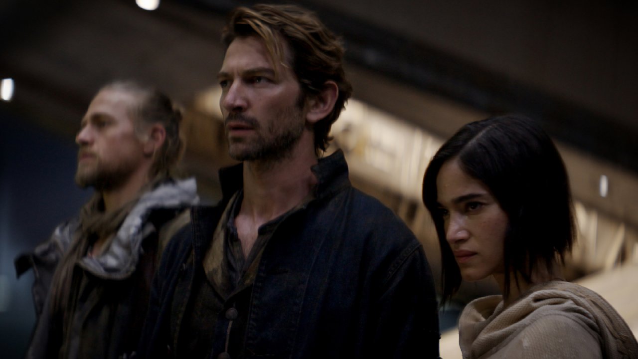 Rebel Moon 2, Zack Snyder: 'La scena dell'ultima cena era stata pensata per Justice League 2'