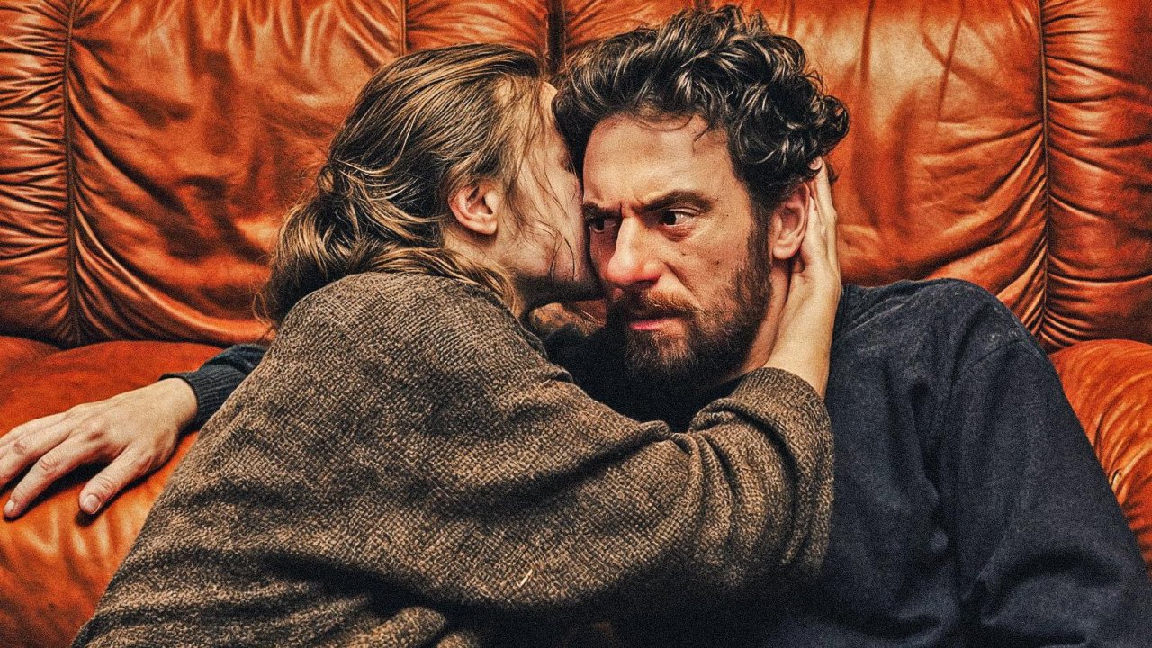 Confidenza, la spiegazione al film di Daniele Luchetti: l'imprevedibile segreto di un uomo a metà