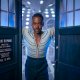 Doctor Who fa la storia: ecco il primo bacio omosessuale della serie di culto