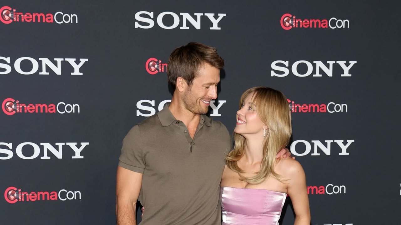 Glen Powell e Sydney Sweeney svelano come sfruttare i gossip abbia aiutato la promozione di Tutti tranne te