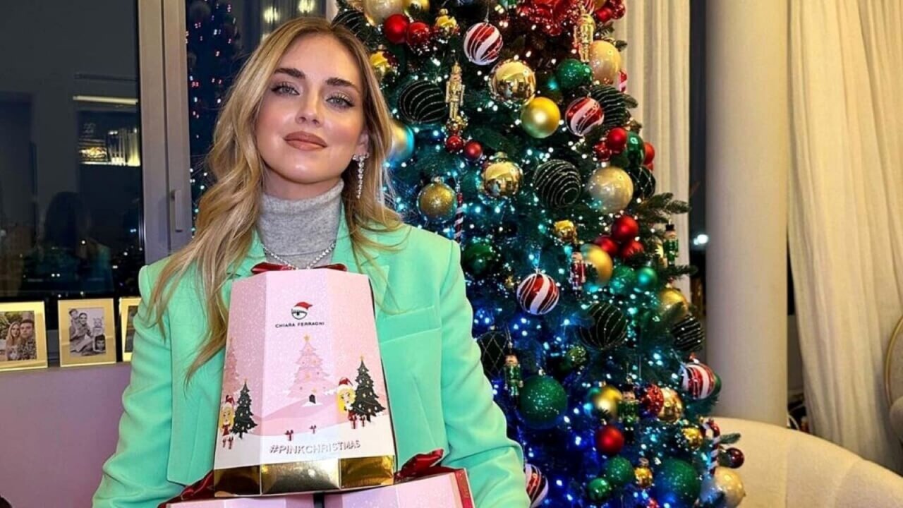 Chiara Ferragni sponsorizza il pandoro Balocco