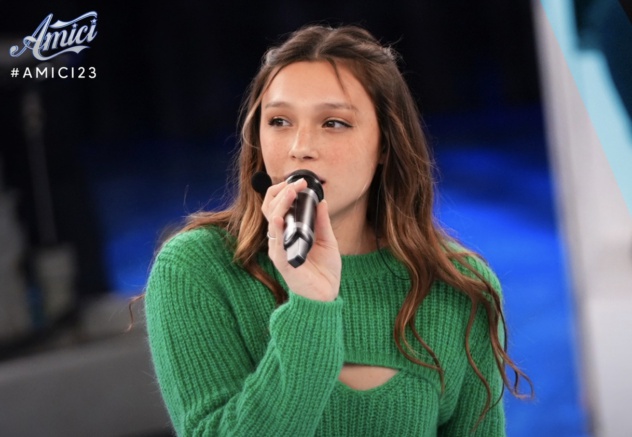 Amici 23: Sarah guida il televoto superando Petit e Mida!