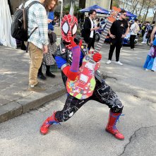 Un cosplayer di Spider-Man al Comicon 2024