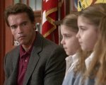 Un poliziotto alle elementari: la commedia con Arnold Schwarzenegger ha influenzato una popolare saga horror