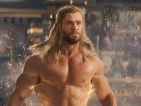Thor: Love and Thunder, Chris Hemsworth: 'Sono diventato la parodia di me stesso in quel film'