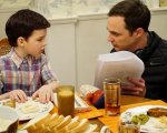 Young Sheldon 7, Iain Armitage e Jim Parsons: ecco i due Sheldon Cooper insieme sul set