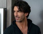 Justin Baldoni citato in giudizio dal New York Times: chiesti 150.000 dollari dopo la causa su Blake Lively