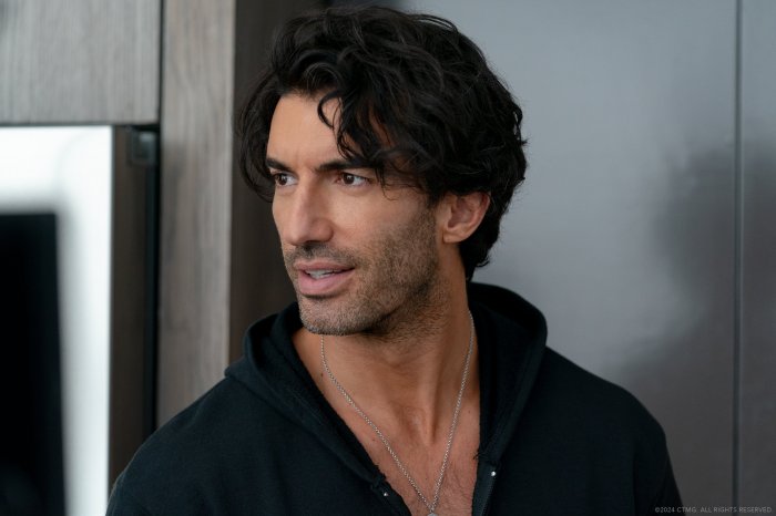 Justin Baldoni citato in giudizio dal New York Times: chiesti 150.000 dollari dopo la causa su Blake Lively