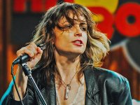 Sei nell'anima, recensione del film Netflix su Gianna Nannini: più fiction che rock