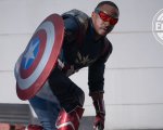 Captain America: Brave New World, svelato il costume di Falcon nel film