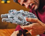 Lego Star Wars compie 25 anni e continua a sorprendere, dal nuovo Millennium Falcon a un magnifico R2D2