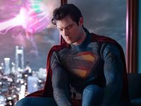 Superman: Warner Bros. insoddisfatta del trailer, ha chiesto al montatore di rifarlo meglio