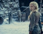 The Witcher, Freya Allan commenta le critiche a Liam Hemsworth dopo il recasting: 'Mi dispiace per lui'