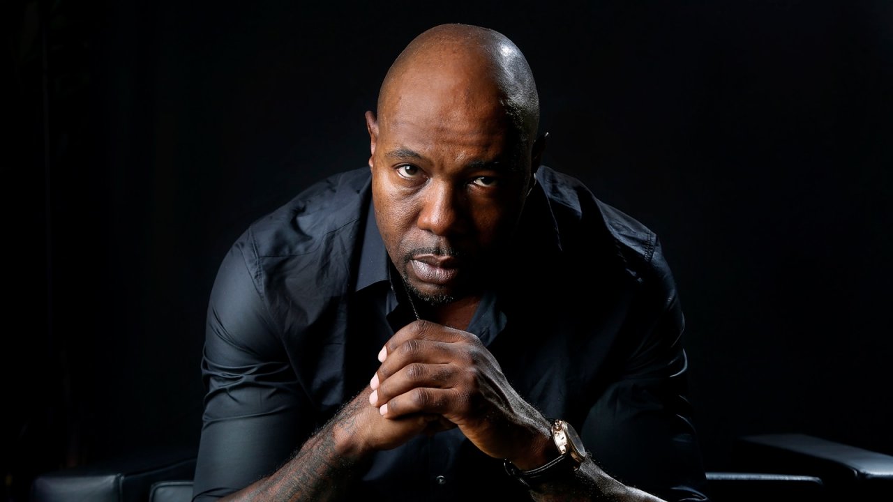 Antoine Fuqua si occuperà dello sviluppo del film tratto dal romanzo Sky's End