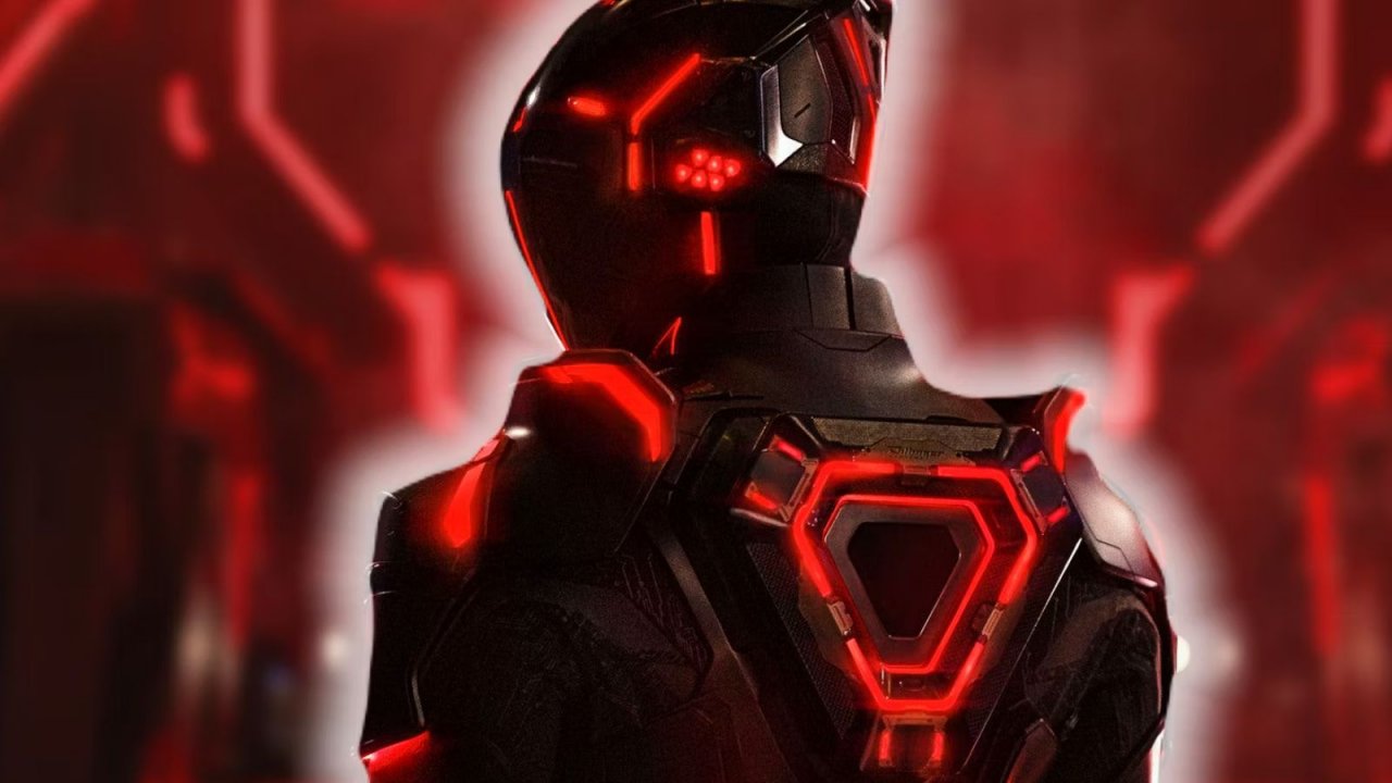 Tron: Ares, il regista celebra la fine delle riprese del film con Jared Leto postando foto mozzafiato dei set