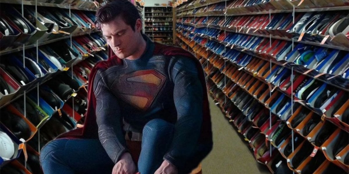 Superman: pioggia di meme per la prima foto del costume di David Corenswet