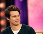 Nicholas Galitzine: 'Essendo etero mi sento un po' in colpa ad avere ruoli gay'