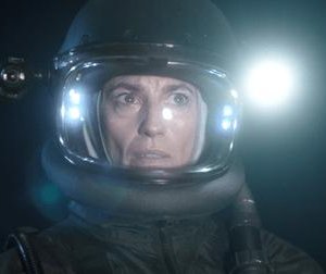 Deus - La sfera nera: una scena del film