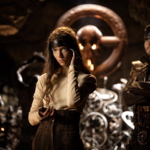 Furiosa: A Mad Max Saga - Anya Taylor-Joy in una scena tratta dal film