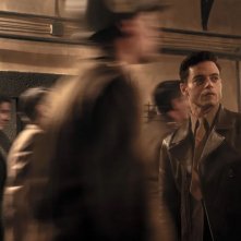 Nuremberg: Rami Malek in una scena