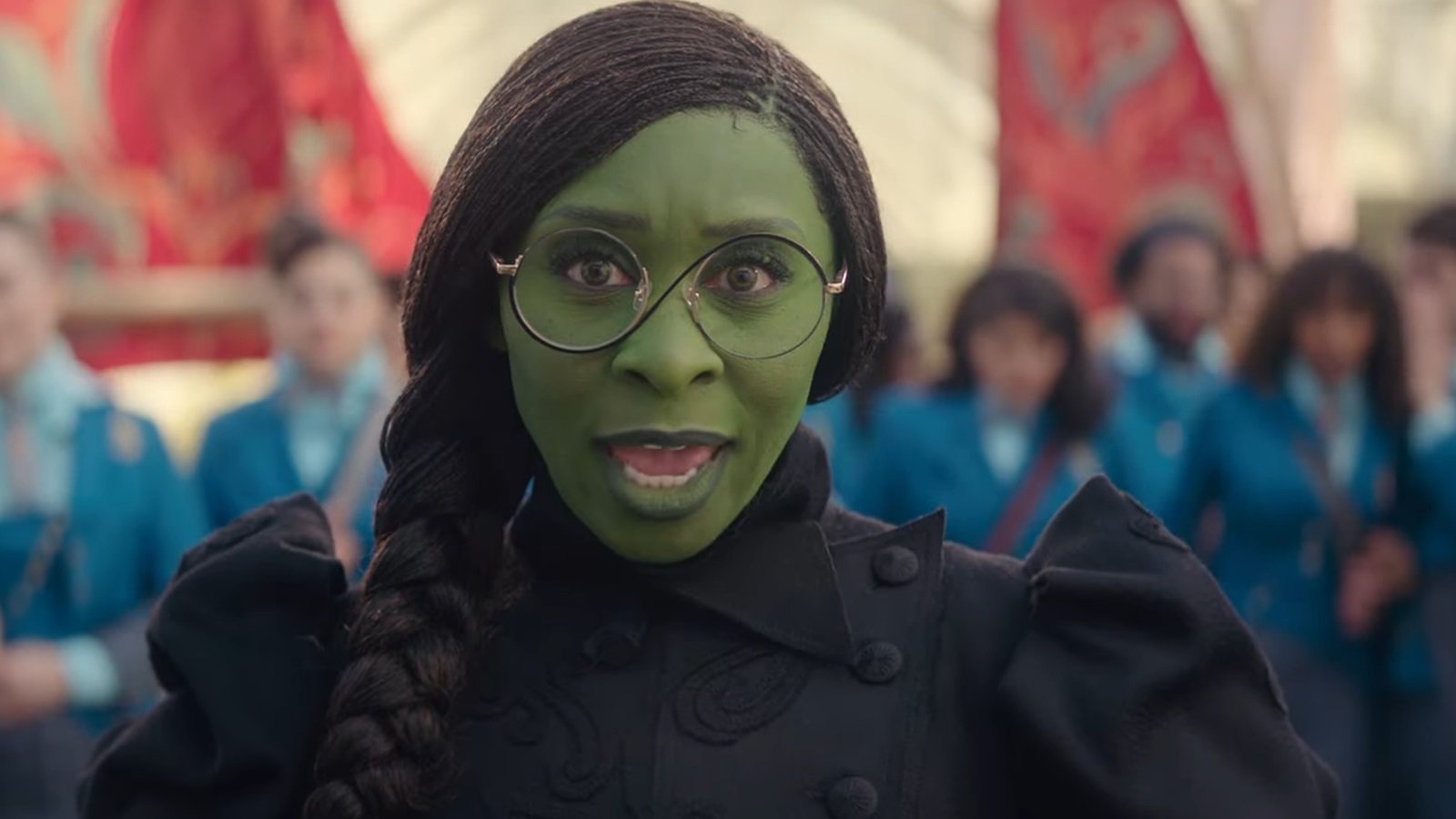 Wicked: lo spettacolare trailer anticipa l'avventura vissuta dalle protagoniste del musical