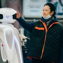 Caught by the Tides: un'immagine del film