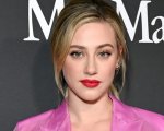 American Sweatshop: Lili Reinhart protagonista di un thriller sul lato oscuro dei social media