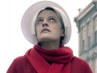 The Handmaid's Tale 6: la star Elisabeth Moss dirigerà il finale della serie