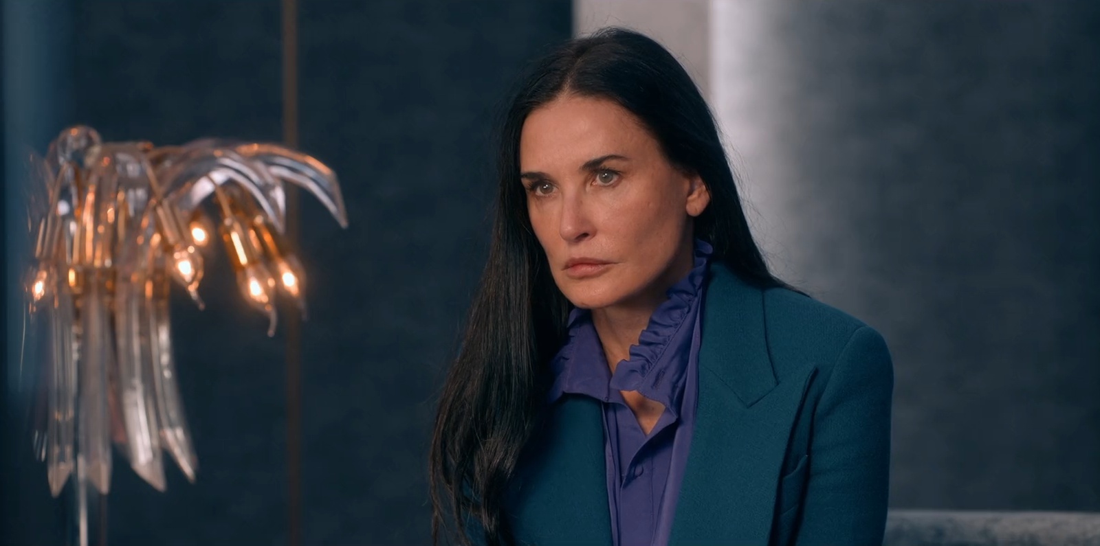 Demi Moore in una scena di The Substance