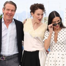 The Substance: Demi Moore, Dennis Quaid e la regista Coralie Fargeat a Cannes 2024