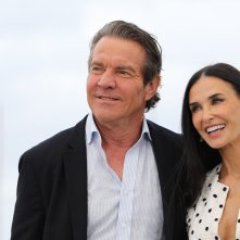 The Substance: Demi Moore e Dennis Quaid durante il photocall della 77ª edizione del Festival di Cannes