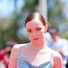 Anora: una foto dal red carpet della 77ª edizione del Festival di Cannes