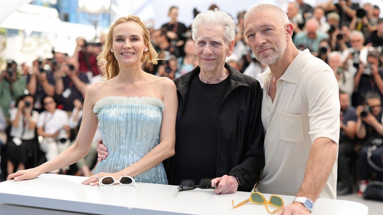 Vincent Cassel e Diane Kruger al fianco di David Cronenberg al photocall di The Shrouds
