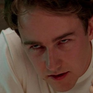 Schegge di paura: Edward Norton in una scena del film