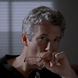 Schegge di paura: Richard Gere in una scena del film