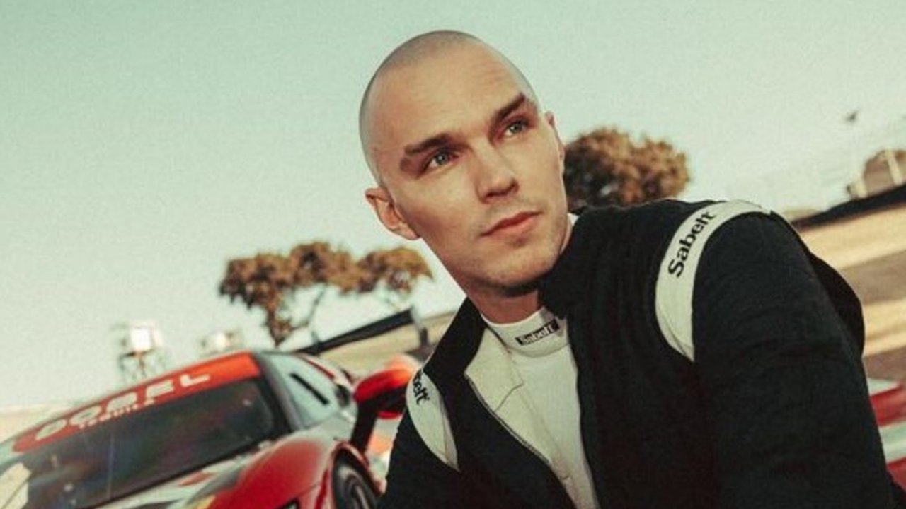 Nicholas Hoult in una foto da Instagram