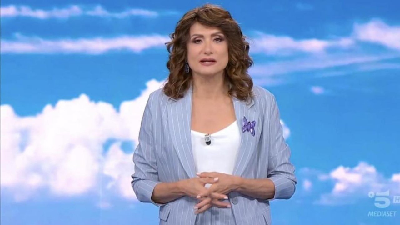 Vladimir Luxuria durante la decima puntata dell'Isola dei Famosi