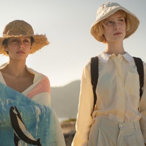 Quell'estate con Irène: Noée Abita e Camilla Brandeburg in una scena del film