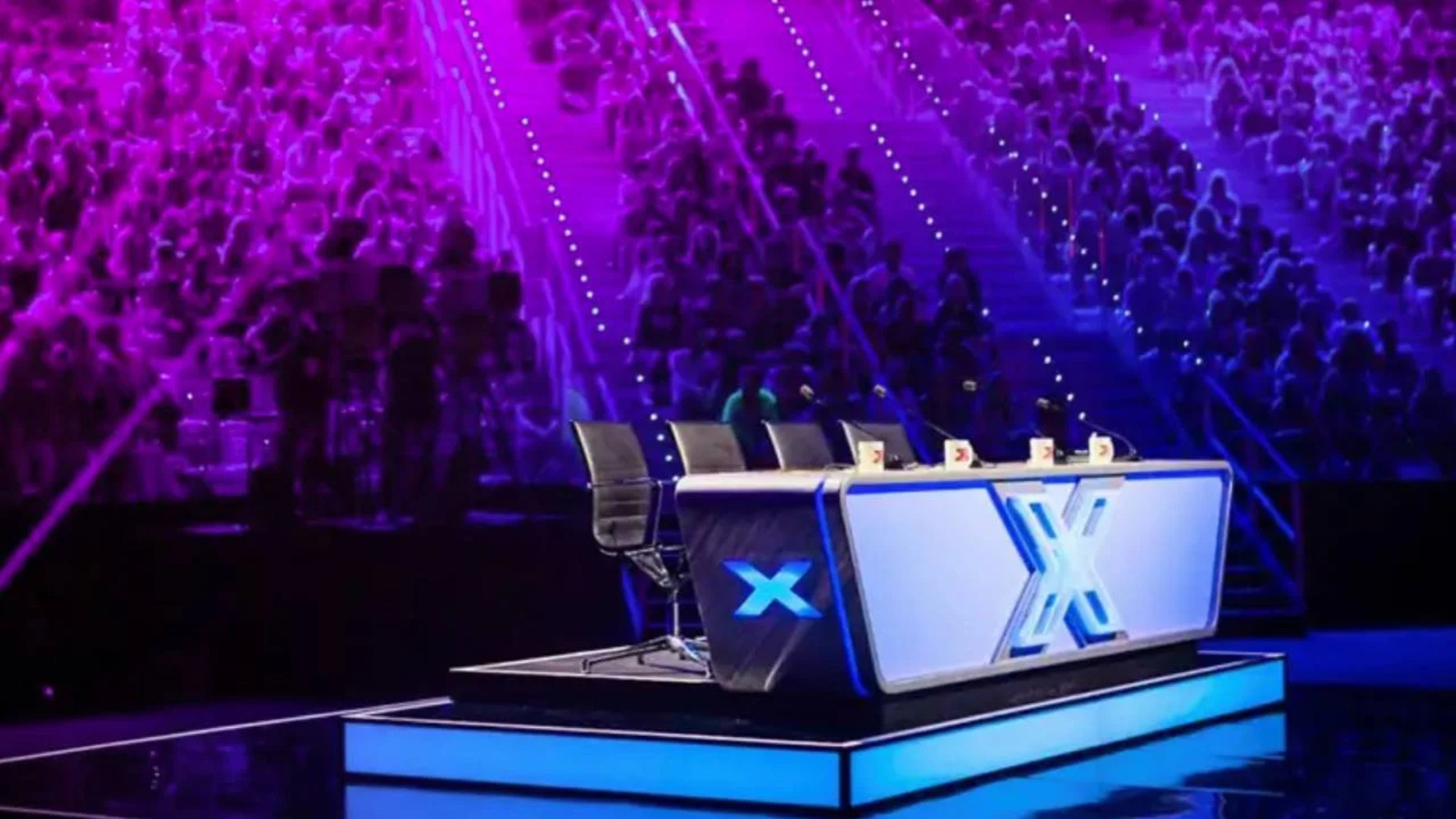 Ci saranno 4 nuovi giudici dietro al tavolo di X Factor 2024, e una nuova conduttrice