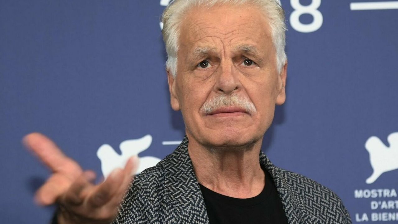 Un primo piano di Michele Placido