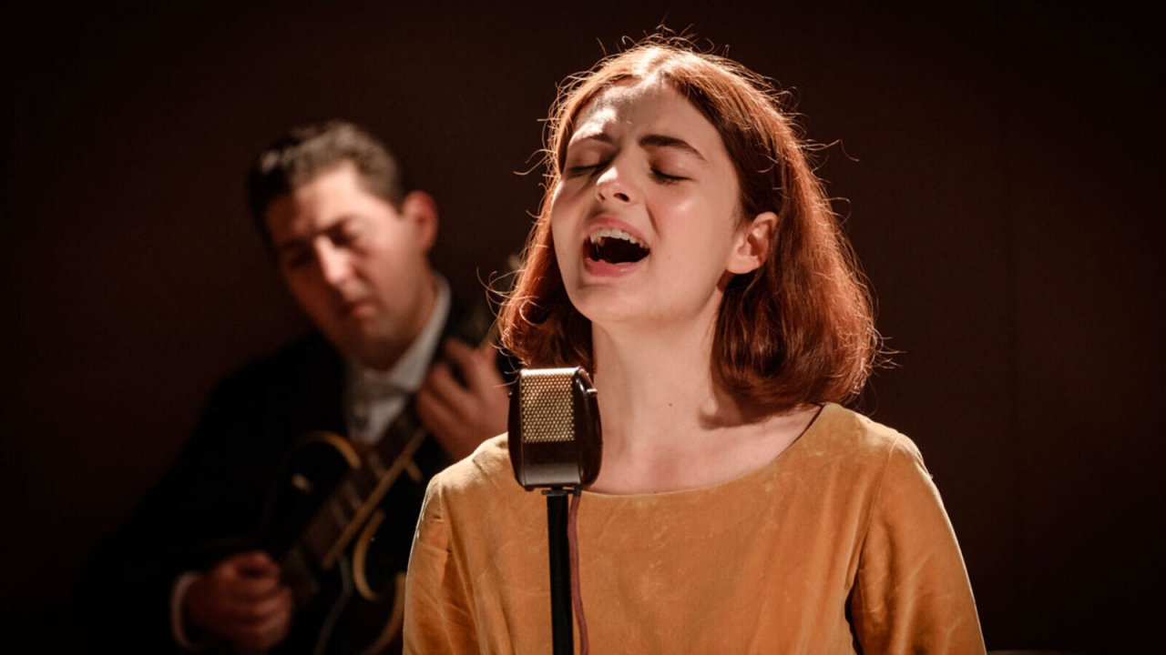 La bambina che non voleva cantare racconta la vera storia di Nada dall'infanzia al 1969