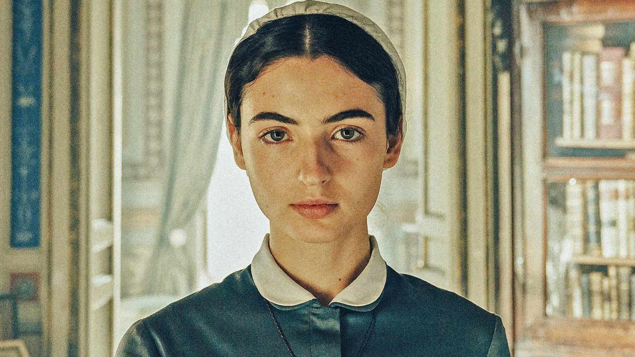 Tecla Insolia in un'immagine de L'arte della gioia