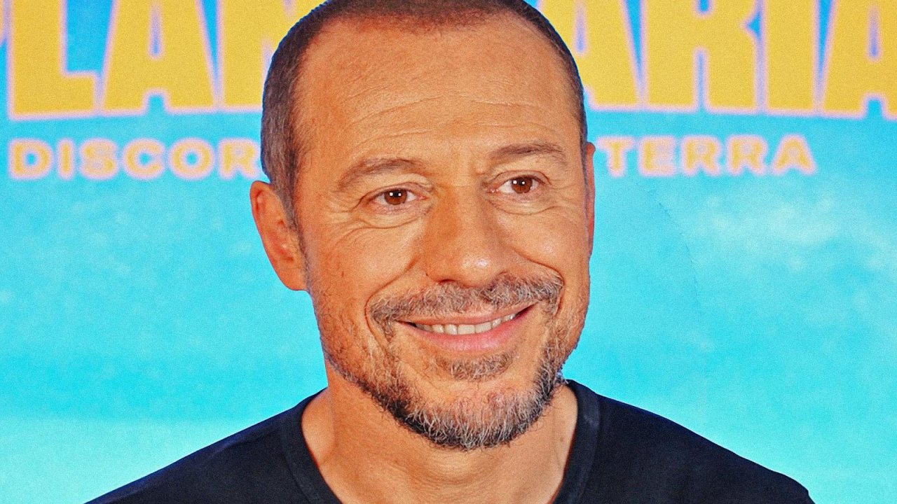 Stefano Accorsi spiega cos'è Planetaria